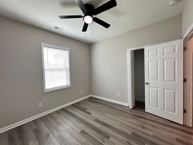 Building Photo - Exclusively Offered By Muse Realty, LLC