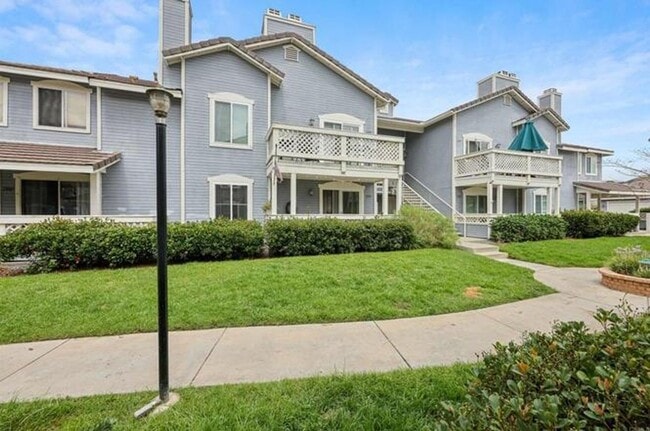 Building Photo - Remodeled 2BD Condo in the Heart of Old Poway