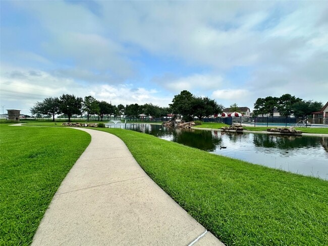 Building Photo - 6731 Providence View Ln