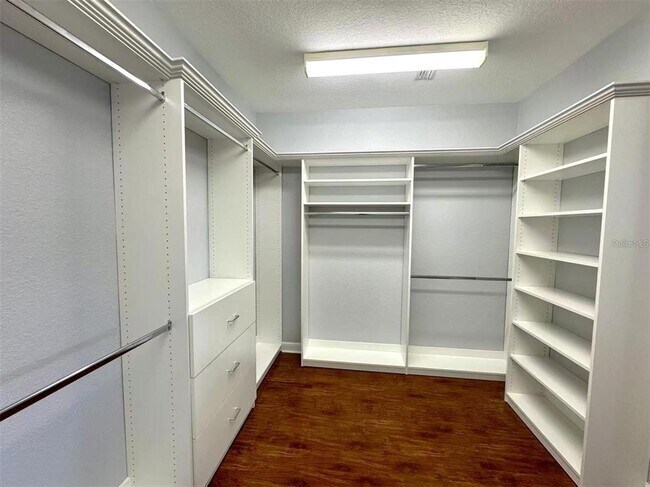 Building Photo - 5429 46th Ct W