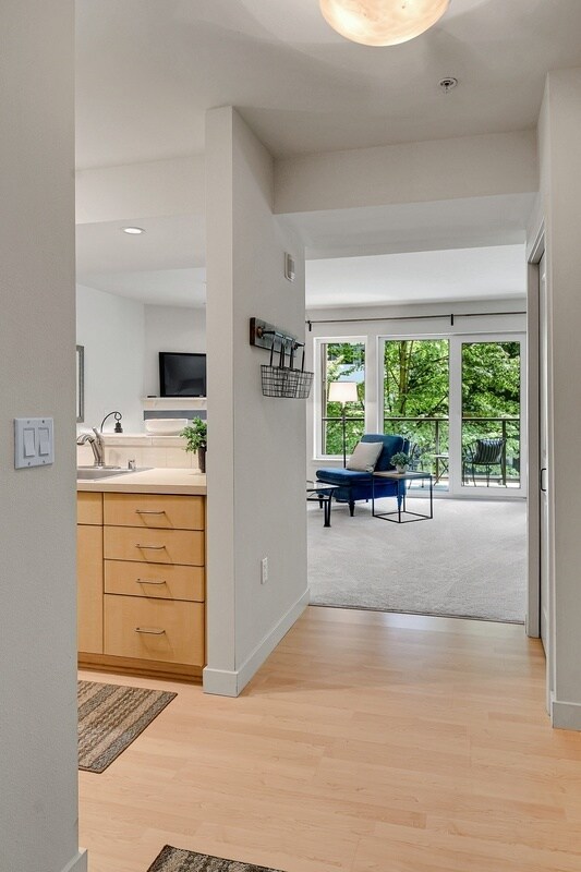 Building Photo - 5001 California Ave SW