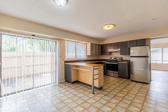 Building Photo - 9524 Quail Village Ln
