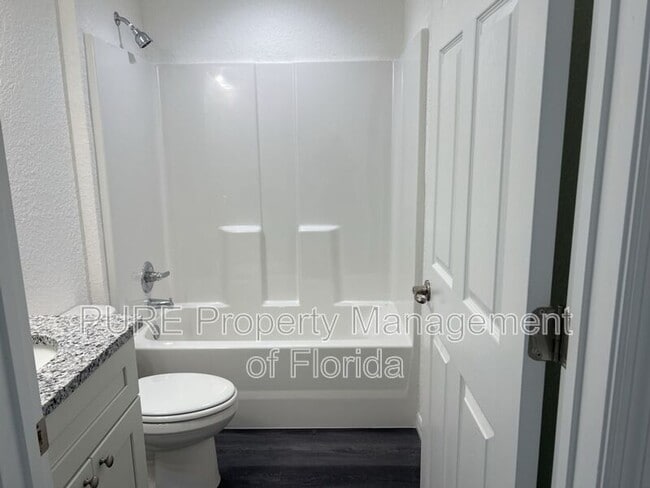 Building Photo - 6 Malauka Loop Ln