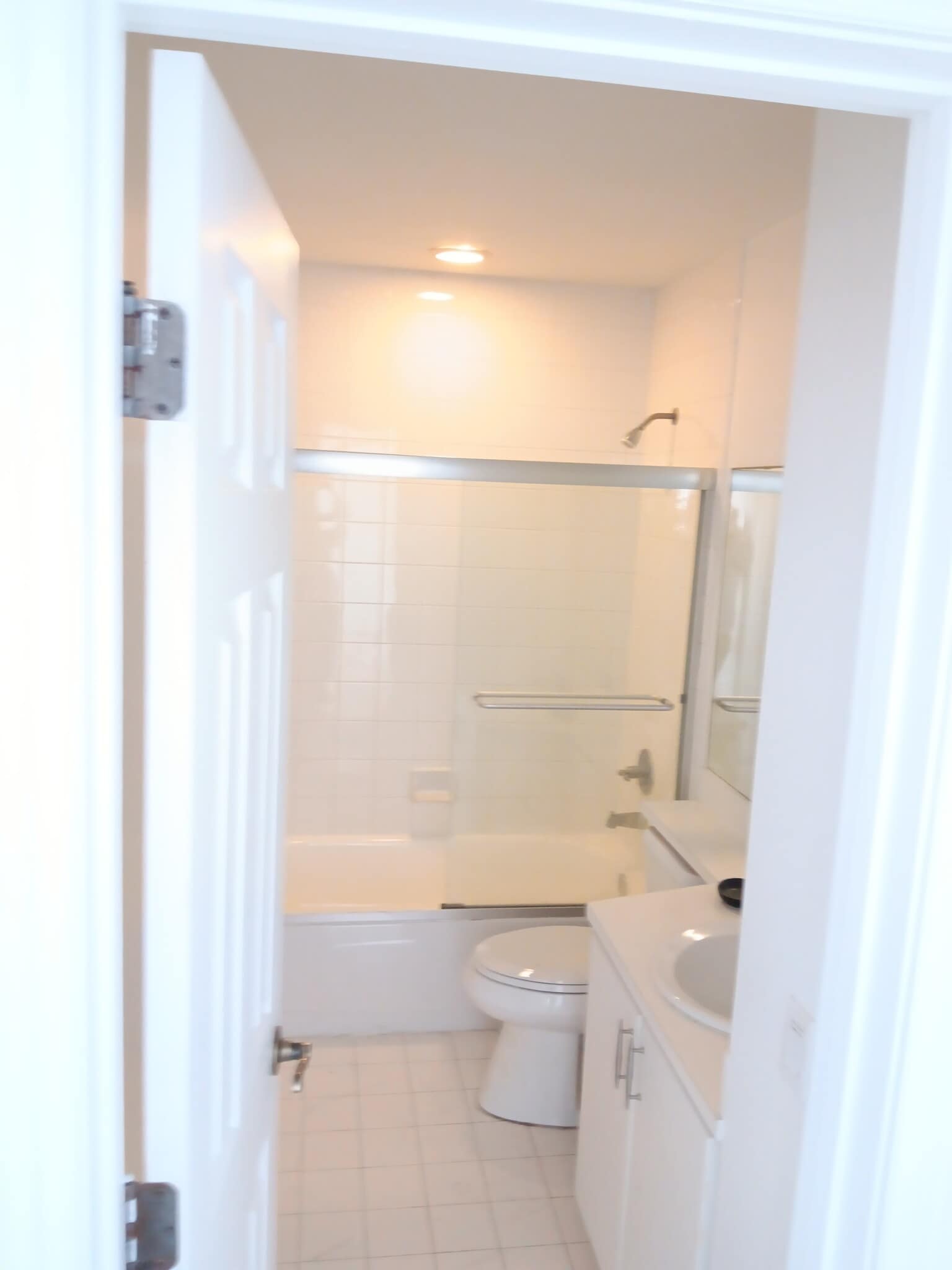 Building Photo - 6940 NW 173rd Dr