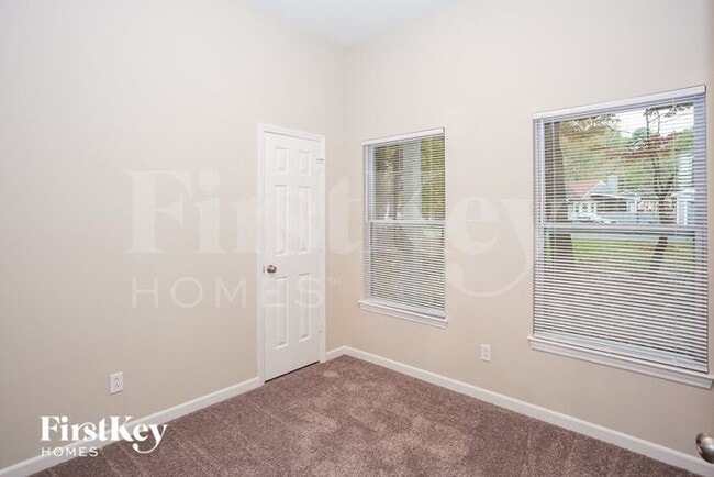 Building Photo - 10307 Atchinson Dr