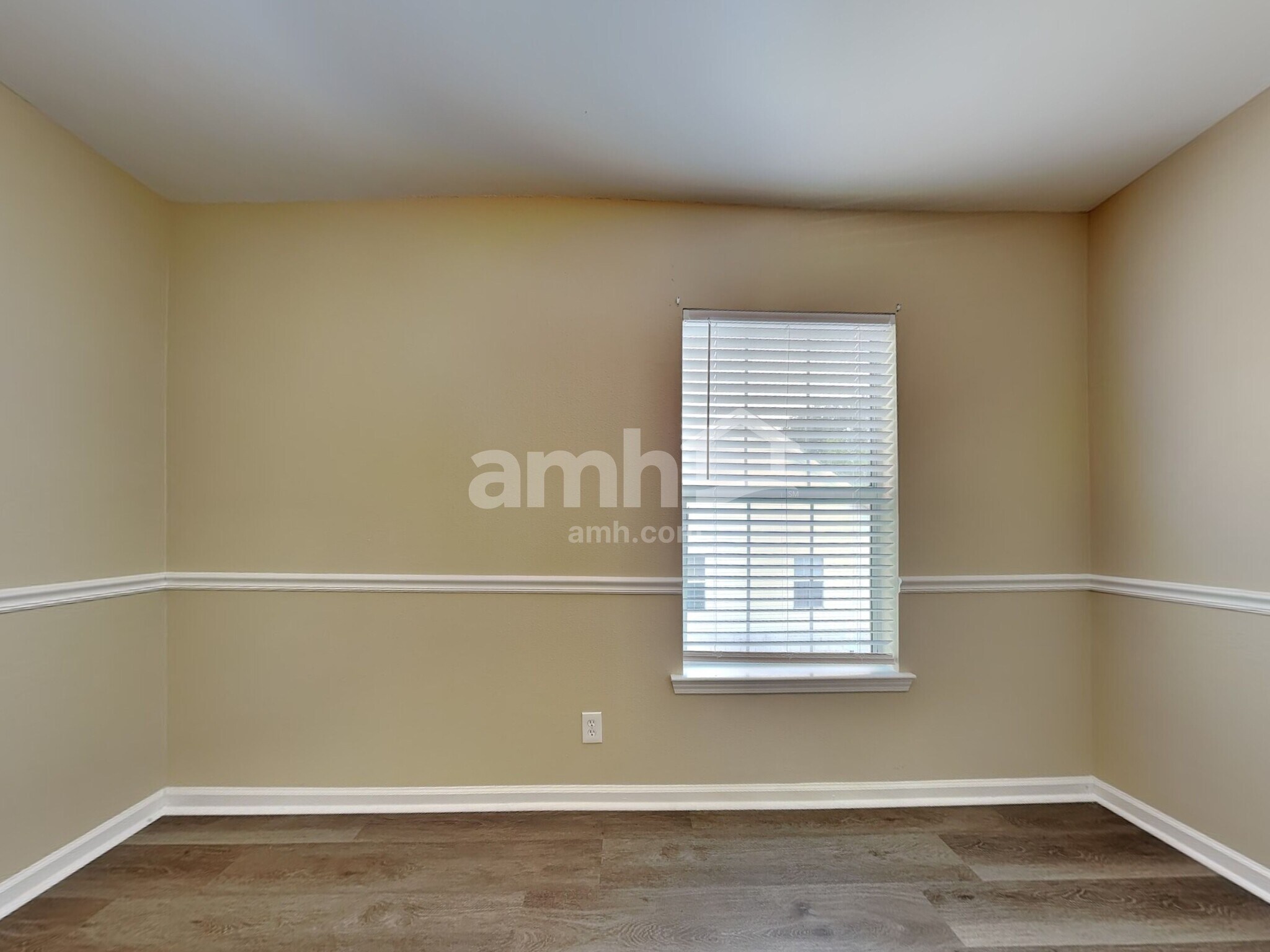 Building Photo - 109 Rivermarsh Dr