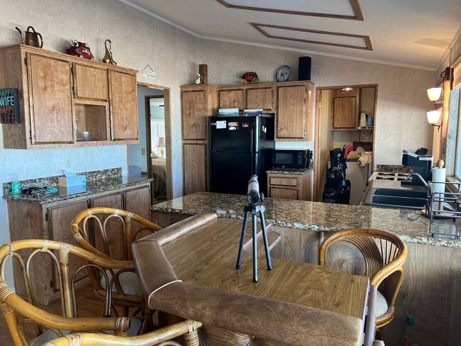 Building Photo - 771 Pegasus Ranch Rd