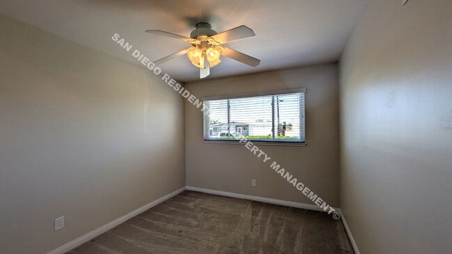 Building Photo - Beautiful Single Story in the heart of Cla...