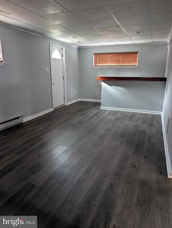 Building Photo - 5711 Berwyn Rd