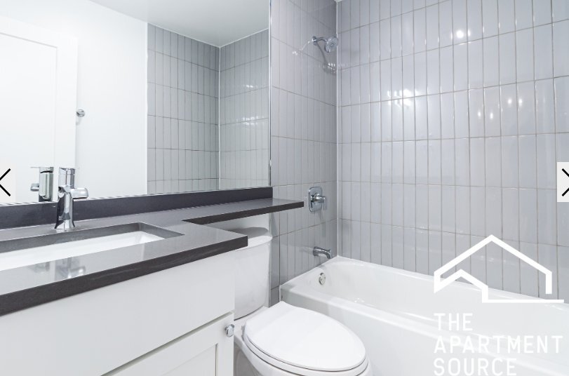 Building Photo - 530 W Aldine Ave