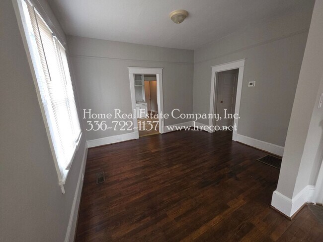 Building Photo - 1413 E 23rd St