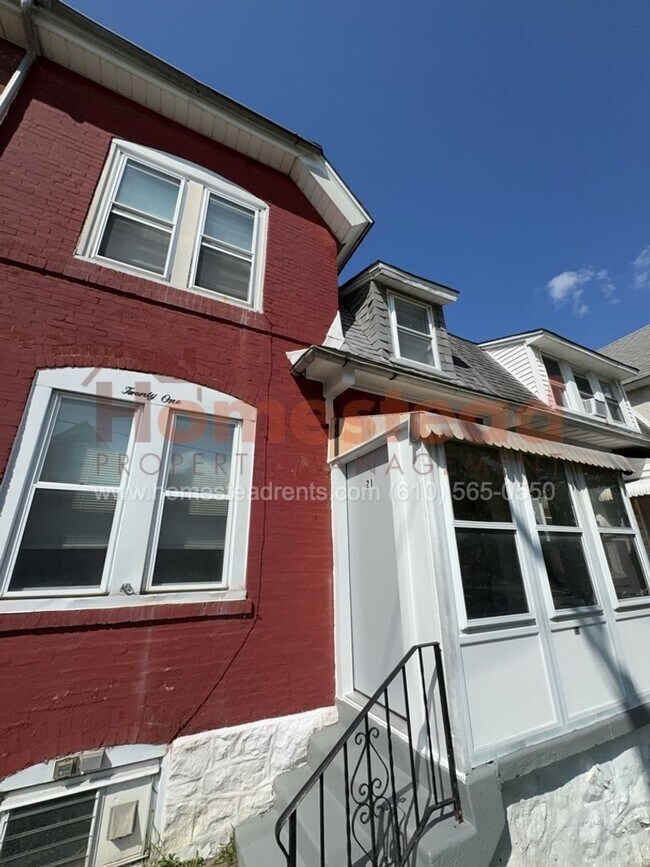 Primary Photo - 3 BEDROOM HOME IN MARCUS HOOK