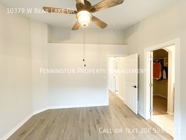 Building Photo - 10379 W Bear Lake Dr