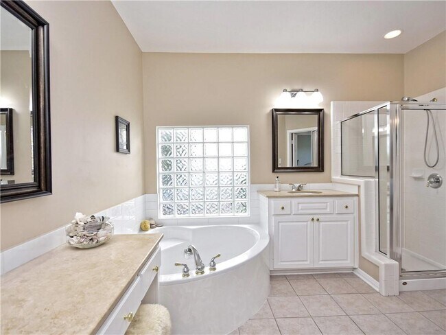 Building Photo - 9216 Evening Primrose Path