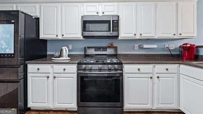 Building Photo - 3930 Bogan Mill Rd NE