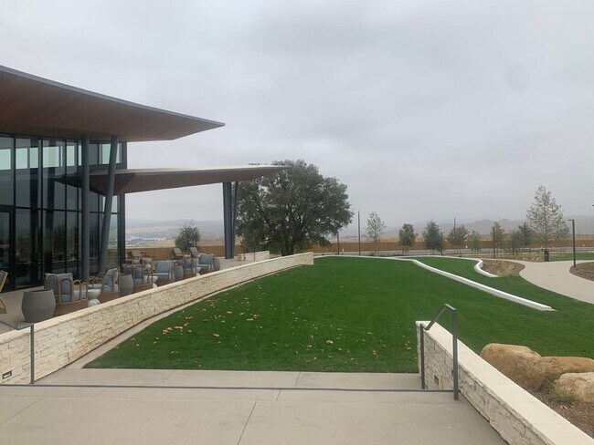 Building Photo - 3-Bedroom Home with Solar Panels & Smart Home Features in Valencia!