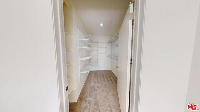 Building Photo - 20000 Plum Canyon Rd