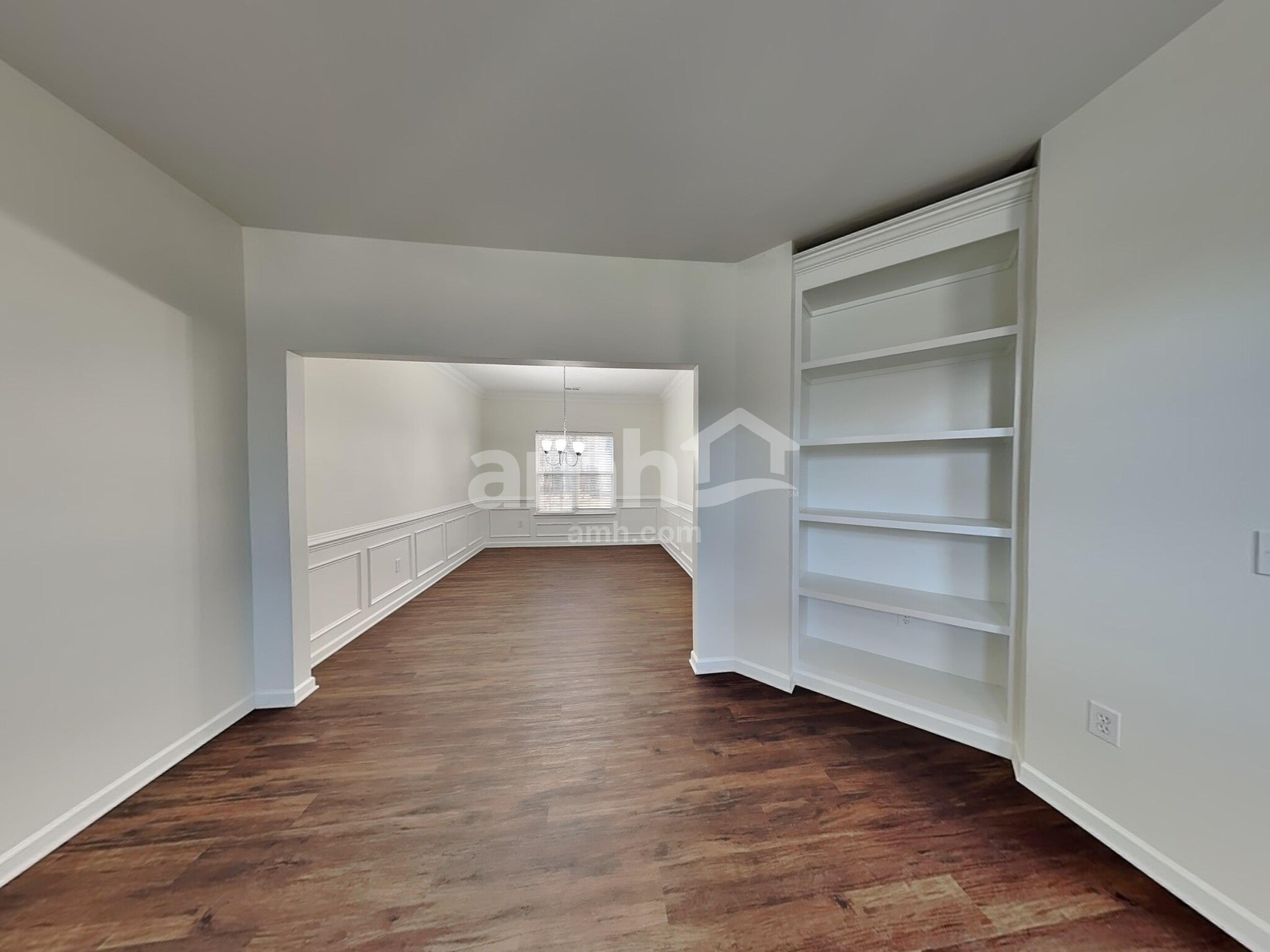 Building Photo - 406 Glencrest Dr