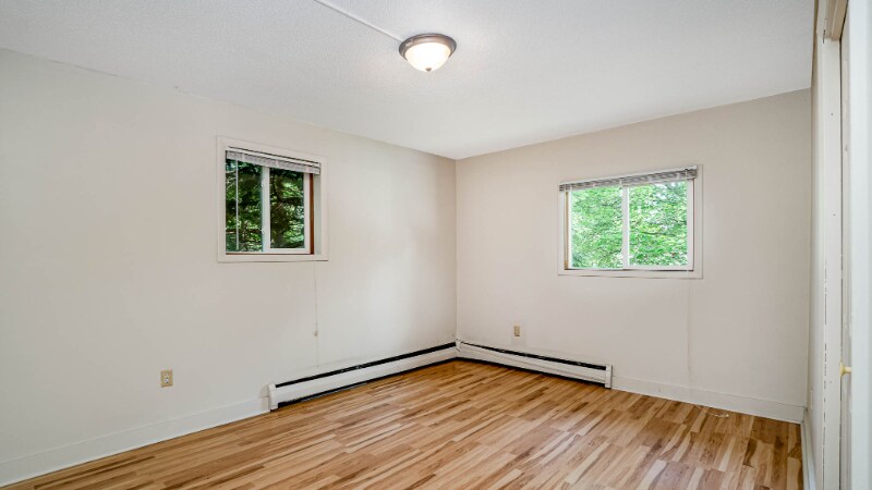 Building Photo - 1100 W Campus Dr