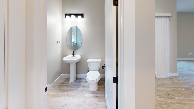 Building Photo - Spacious 3-Bed Carriage House in the Heart of Prairie District