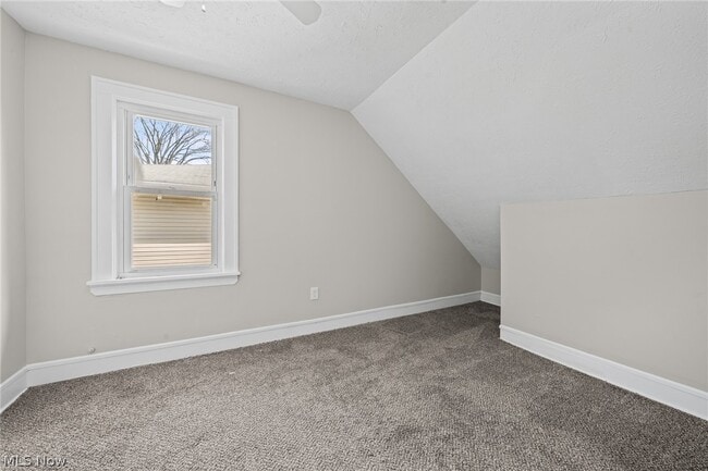 Building Photo - 3685 E 149th St