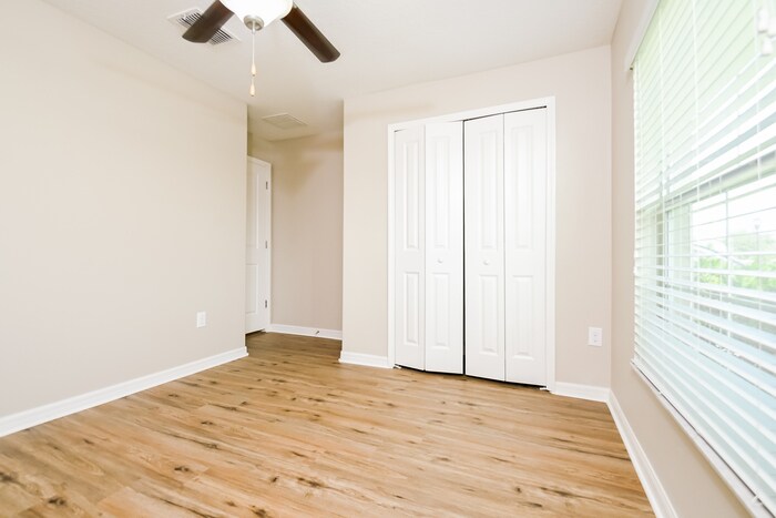 Building Photo - 6719 Trent Creek Dr