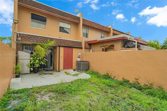 Building Photo - 2790 NW 196th St