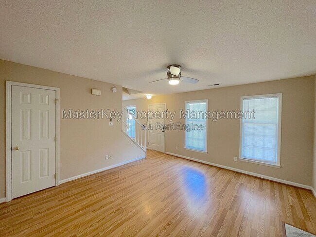 Building Photo - 6320 Dry Fork Ln