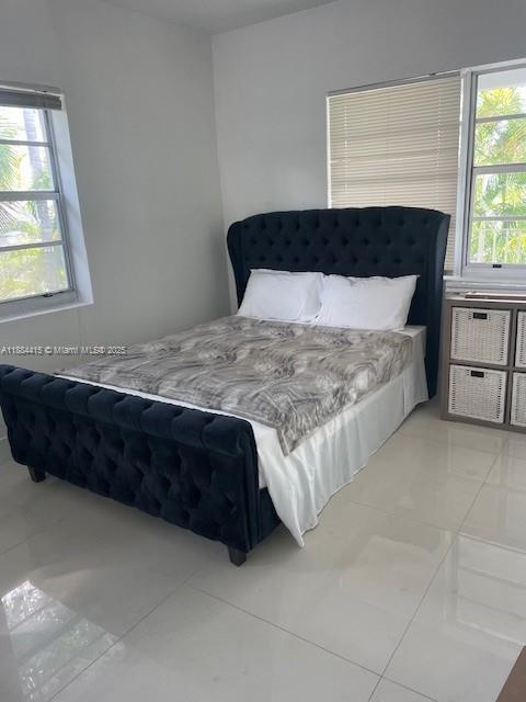 Building Photo - 1604 Drexel Ave