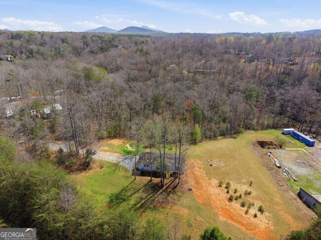 Building Photo - 5320 Long Branch Rd