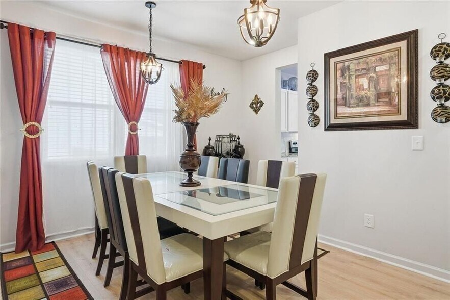 Building Photo - 196 Summit Pointe Dr