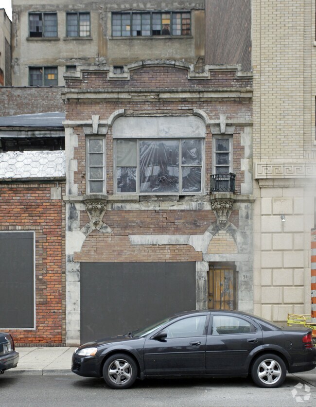 Building Photo - 54-62 W Elizabeth St