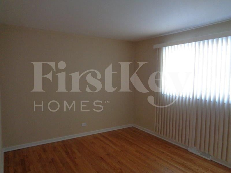Building Photo - 14812 Ellis Ave