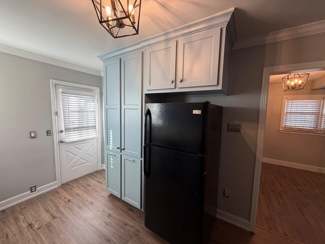 Building Photo - 2703 30th St