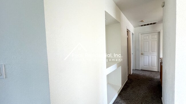 Building Photo - 8274 Golden Park Ct