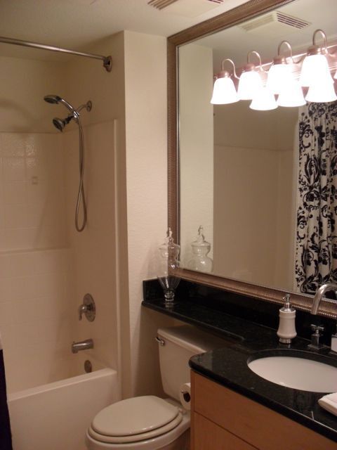 Building Photo - Meridian - Luxury 1Bdr/Bath Fully Furnishe...