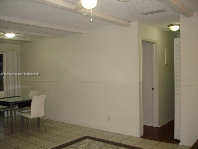 Building Photo - 3200 NW 5th Terrace