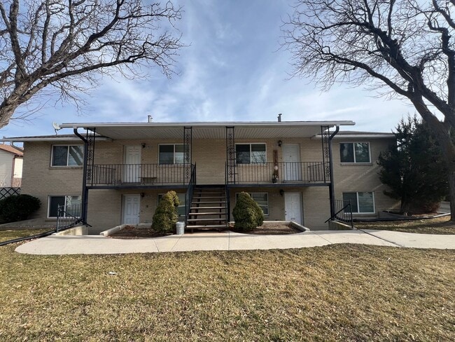 Building Photo - Union Park Apartment- Pics Coming Soon!