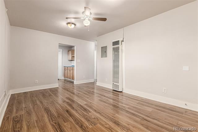 Building Photo - 1538 Clinton St