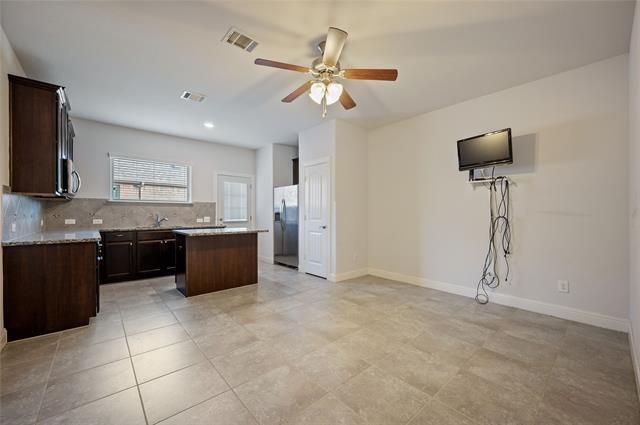 Building Photo - 549 Northwood Dr