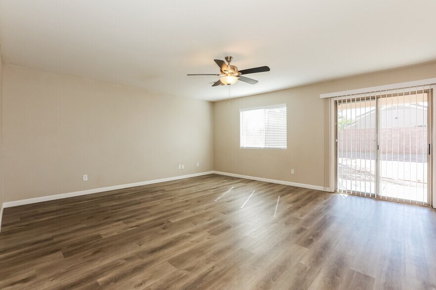 Building Photo - 2297 W Camp River Rd