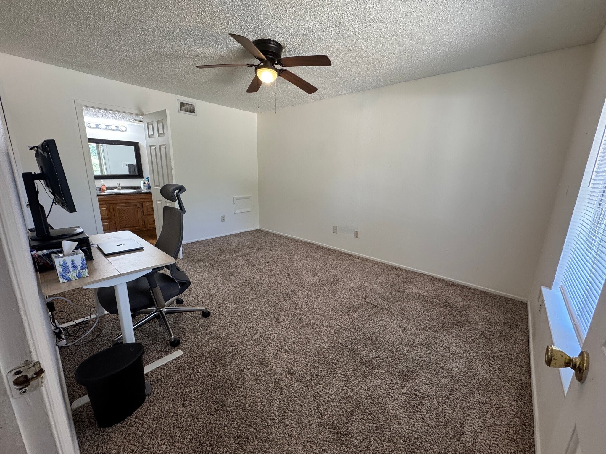Building Photo - 3202 Cougar Trail