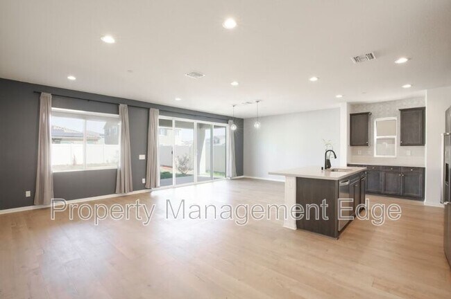 Building Photo - 28426 Joey Ct