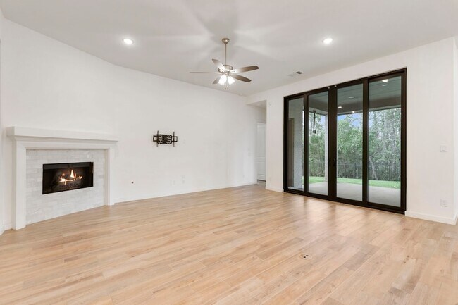Building Photo - 108 Salvia Star Ct