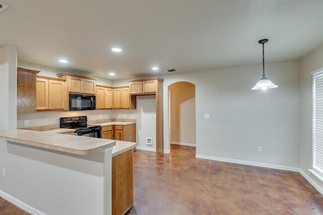 Building Photo - 102 Jolin Ln