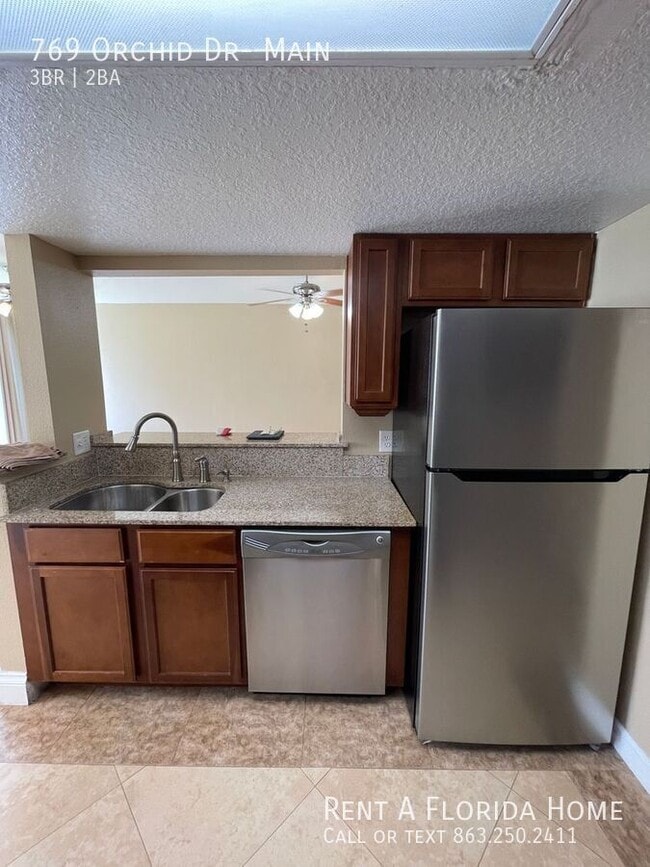 Building Photo - 769 Orchid Dr