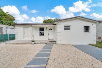 Building Photo - 341 NW 43rd St