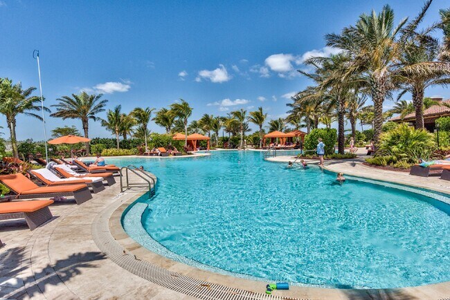 Building Photo - Esplanade Golf and Country Club - 2bdrom c...