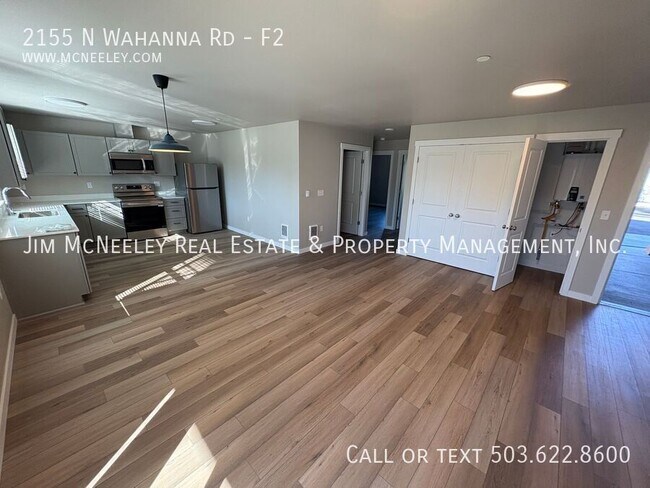 Building Photo - 2155 N Wahanna Rd