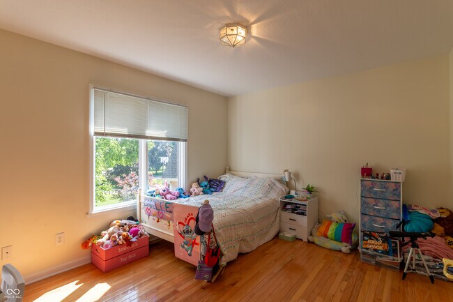 Building Photo - 4957 Shadow Rock Cir
